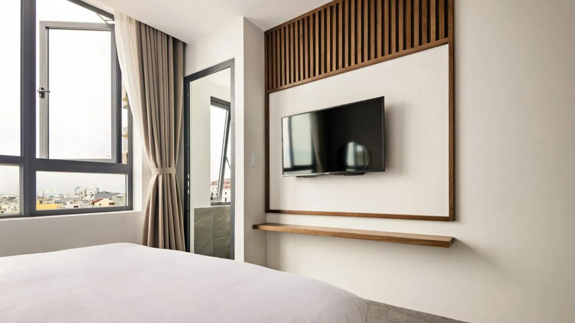 ***  Hoang Thinh Hotel & Apartment Danang Vietnam