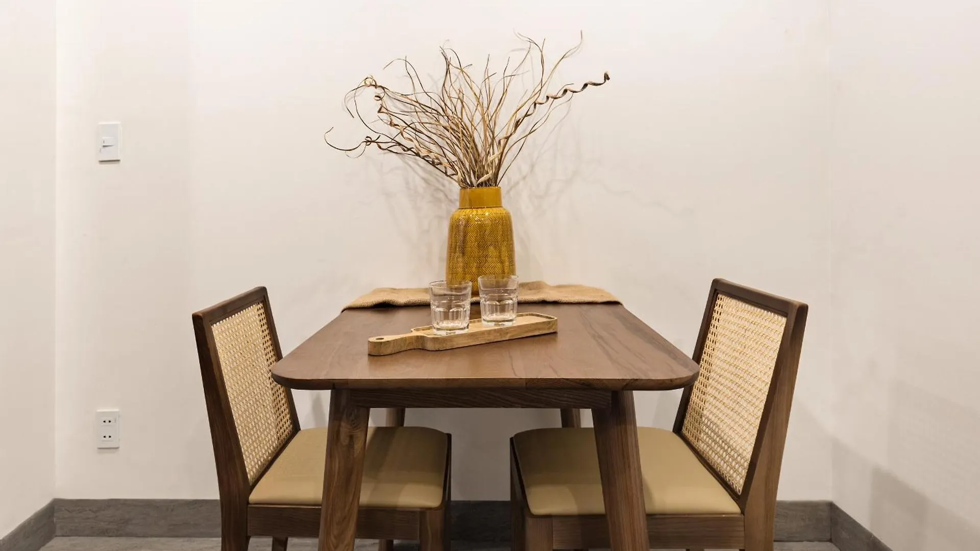 Hoang Thinh Hotel & Apartment Danang Da Nang