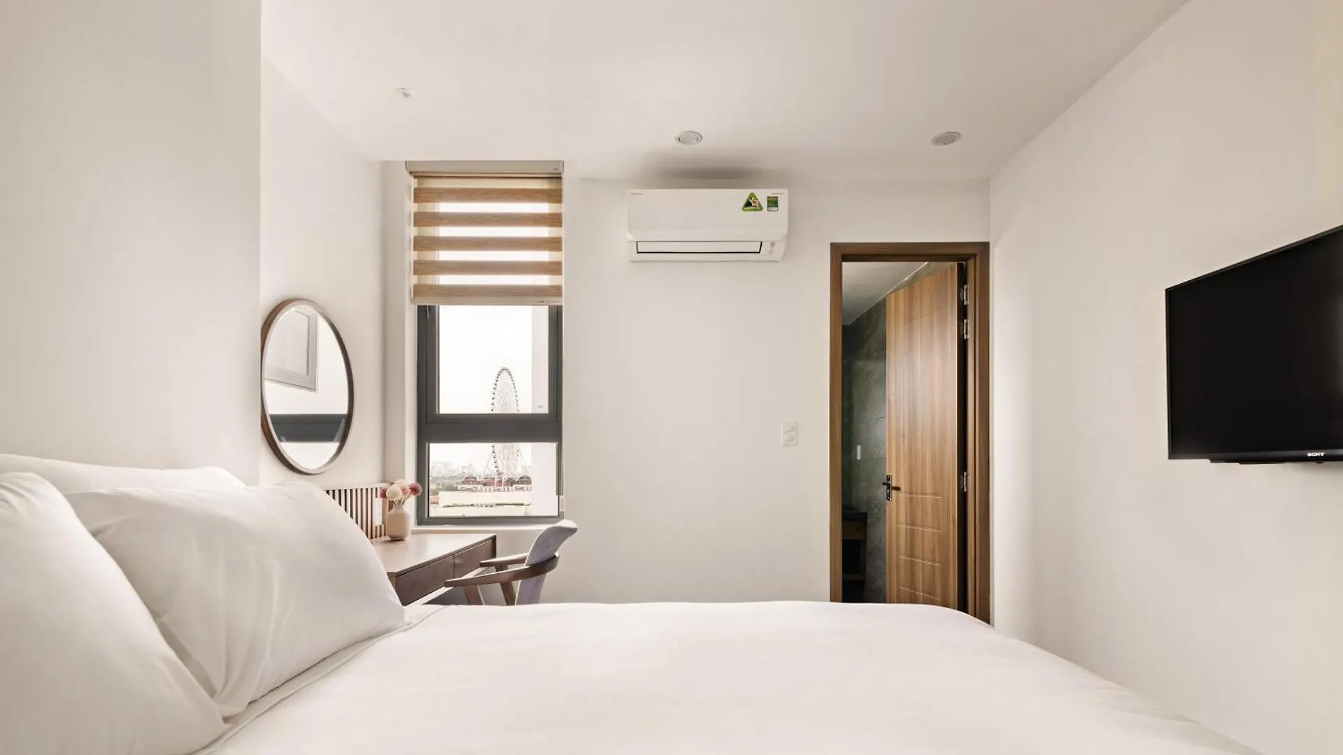 Hoang Thinh Hotel & Apartment Danang Vietnam